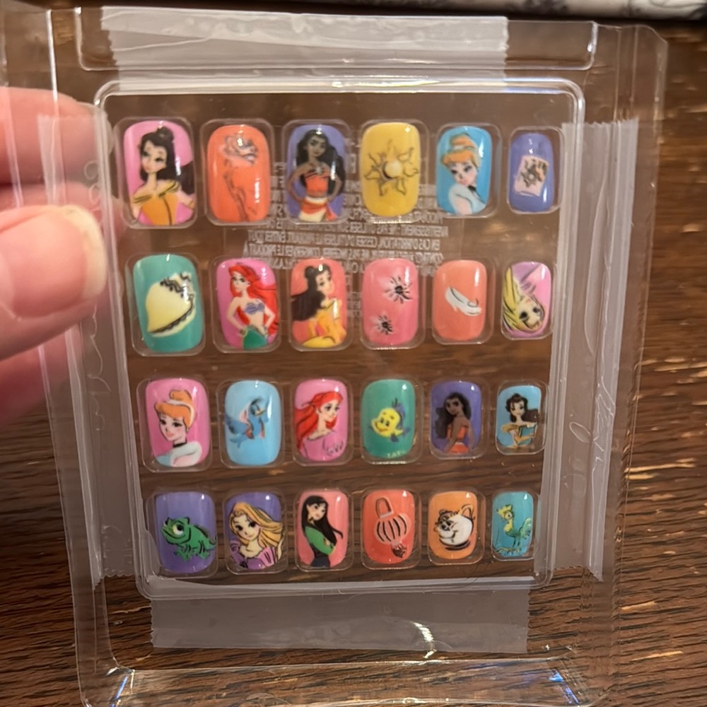 Disney Princess Nail Art Set - Multicolor - Picture 1 of 1
